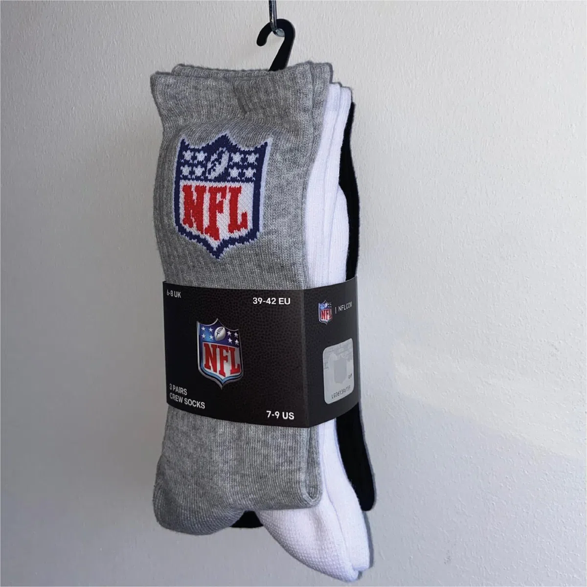 NFL Unisex Shield 6pk Crew Socks Sports socks (pack of 6)
