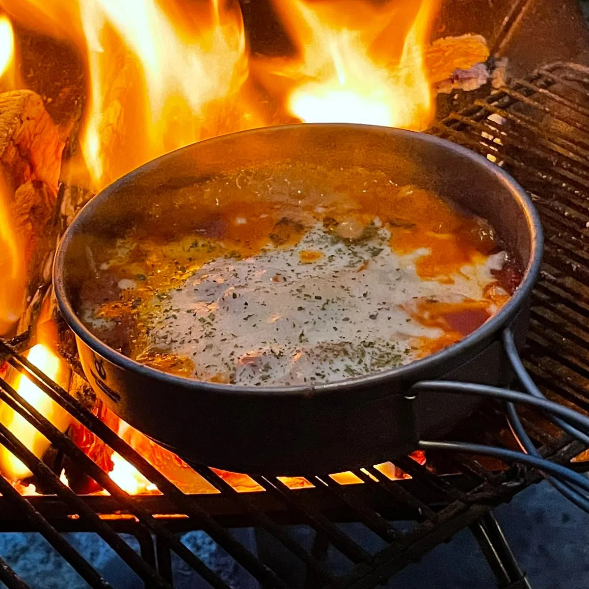 SILVERANT Platos de camping de titanio, vajilla de exterior con asa plegable, utensilios de cocina portátiles para picnic, senderismo y mochilerismo (1000 ml)