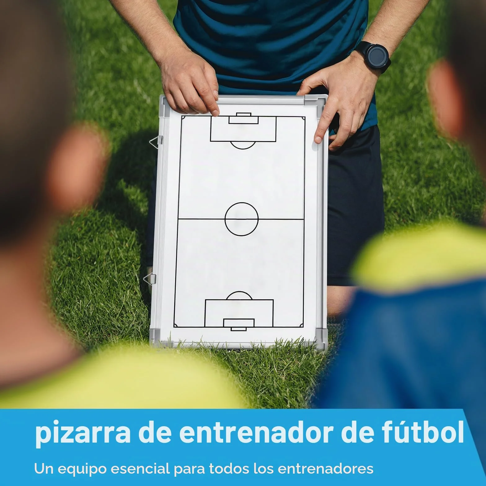 Joyeee Portapapeles de fútbol de doble cara impermeable para entrenadores de fútbol de doble cara, diseño de corte completo y media cancha de fútbol sala de fútbol con borrado en seco, 43 x 30 cm