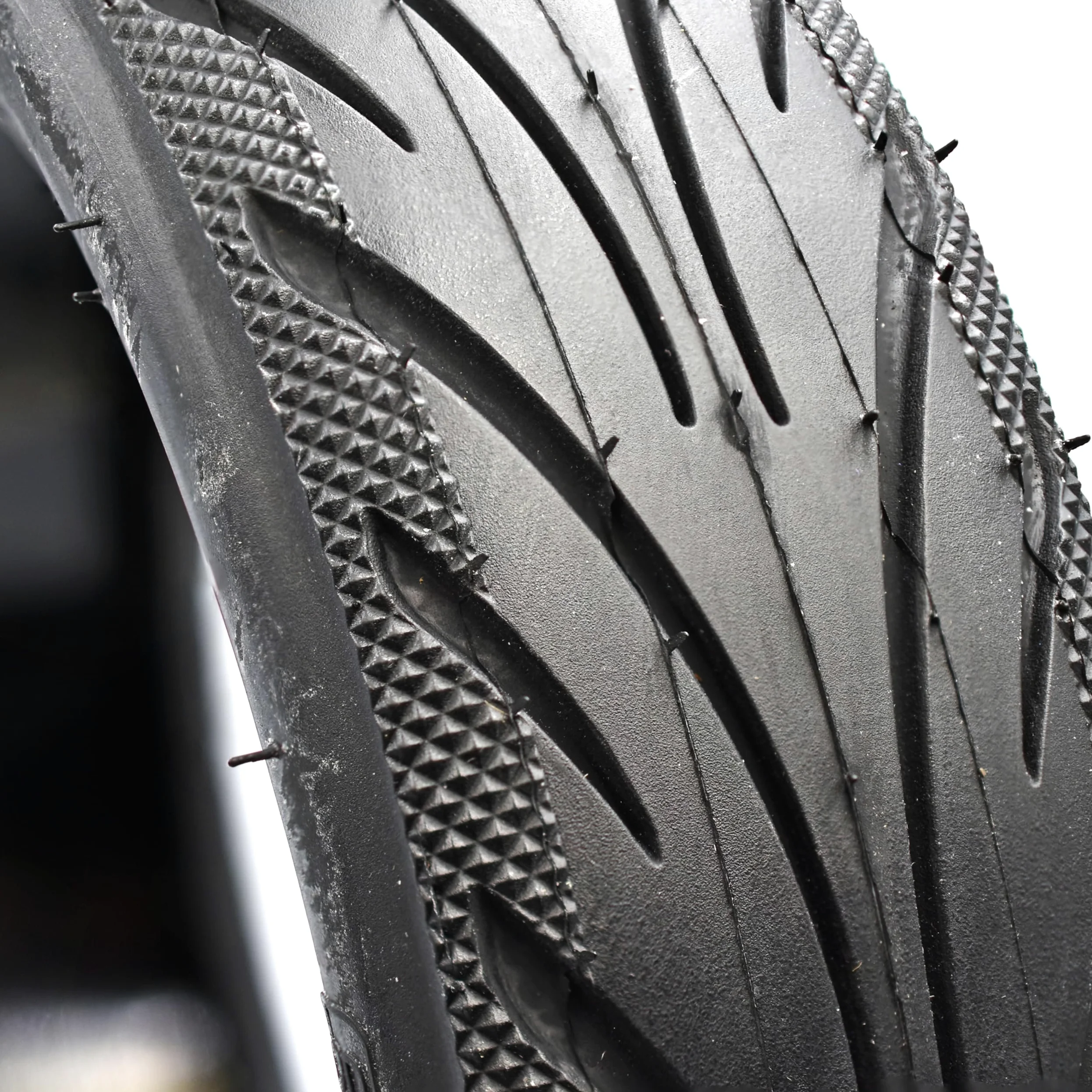 myBESTscooter - 60/65-6.9 Neumático sin cámara autoreparable para Segway Ninebot G2 G65 Rueda de repuesto de goma Neumáticos de rueda con válvula