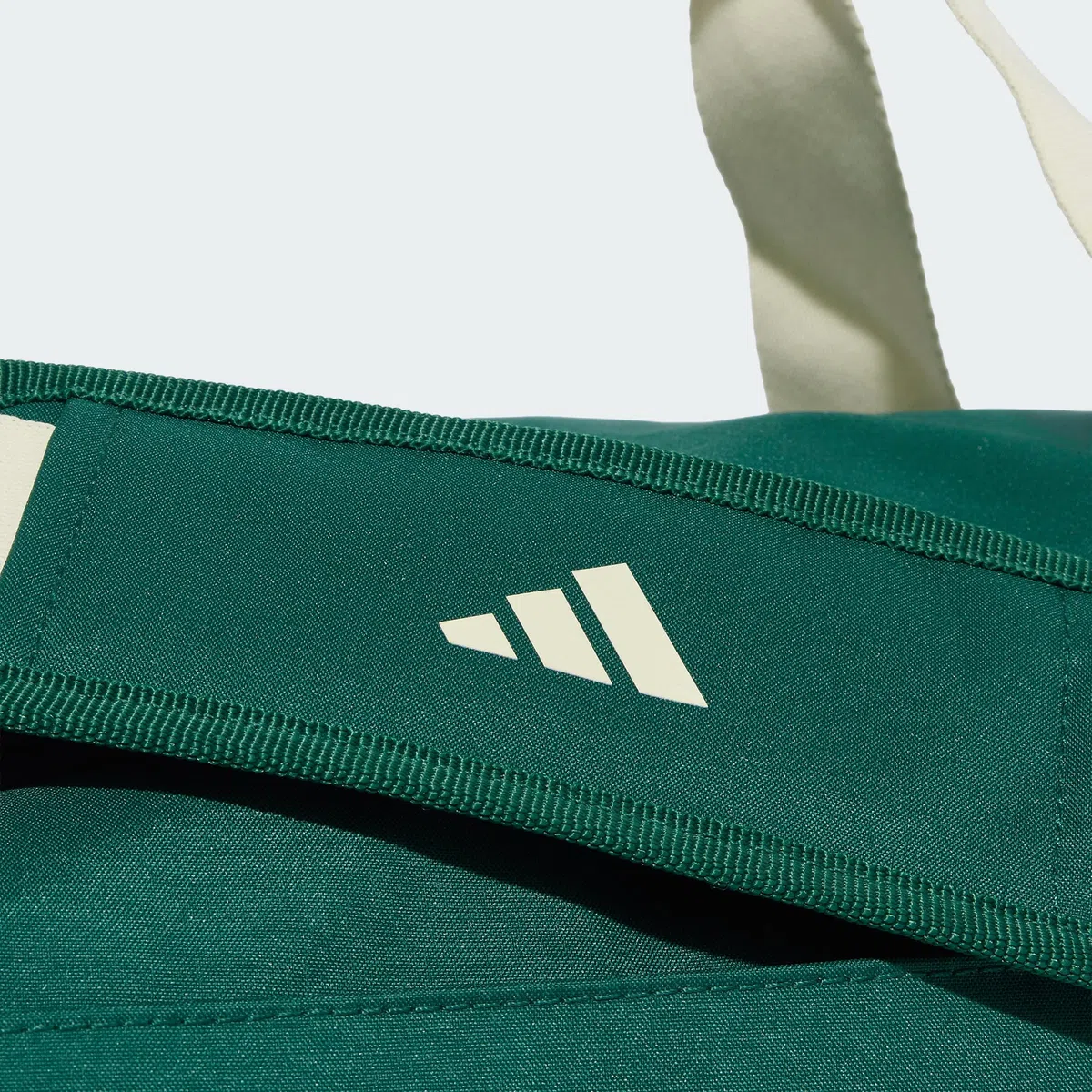 adidas Unisex Adulto Essentials Linear Duffel Bag Duffel Bag, Collegiate Green/Ivory, S