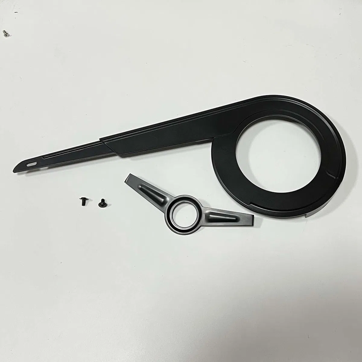 kowaku Cubierta de Cadena para Bicicleta Protector de Plato Engranaje Funda para Carcasa Protectora de Polipropileno Ligero Adecuado para Uso Diario Ad