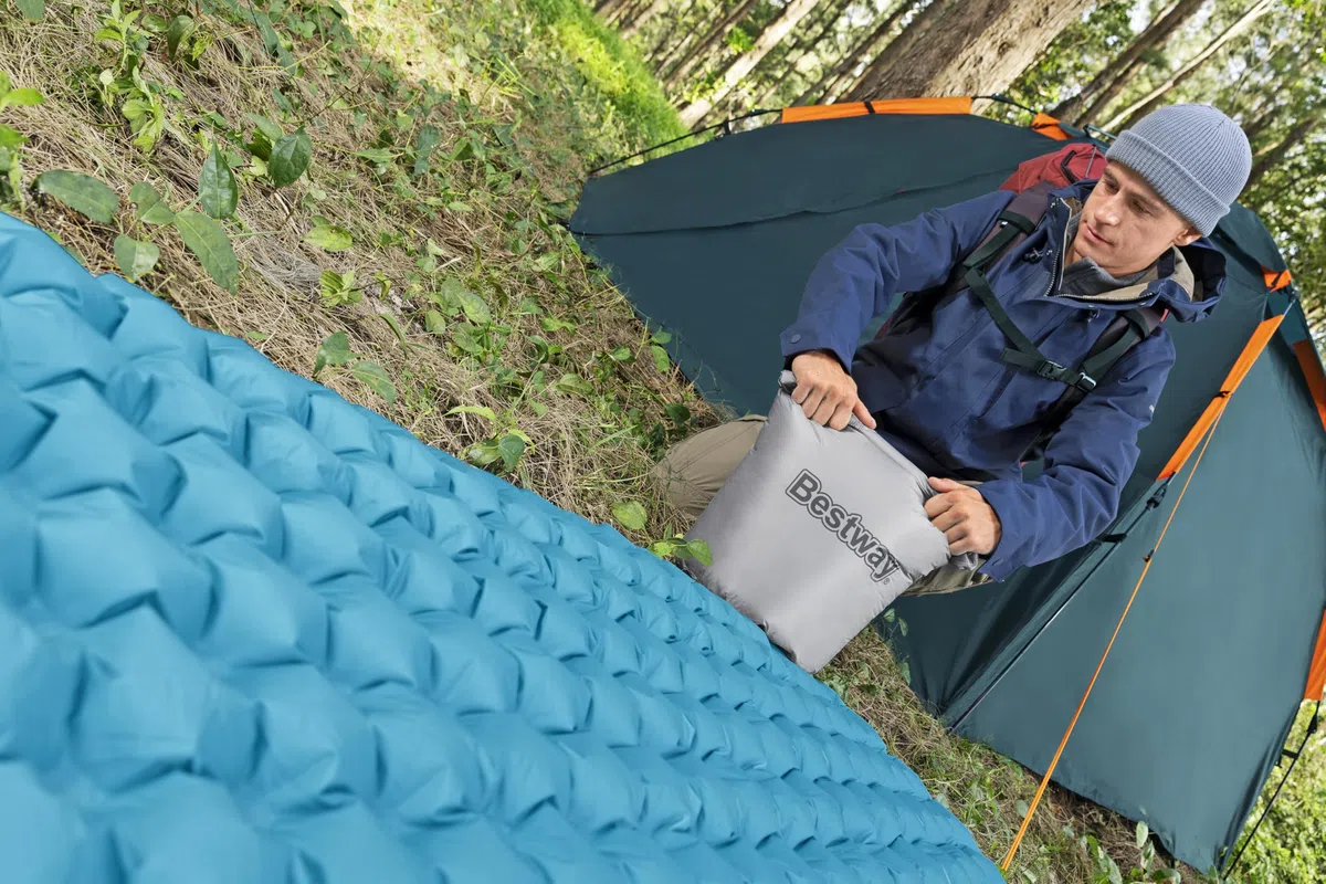 Bestway Esterilla Hinchable Tipo Momia con Aislamiento AlpineLite, tamaño estándar
