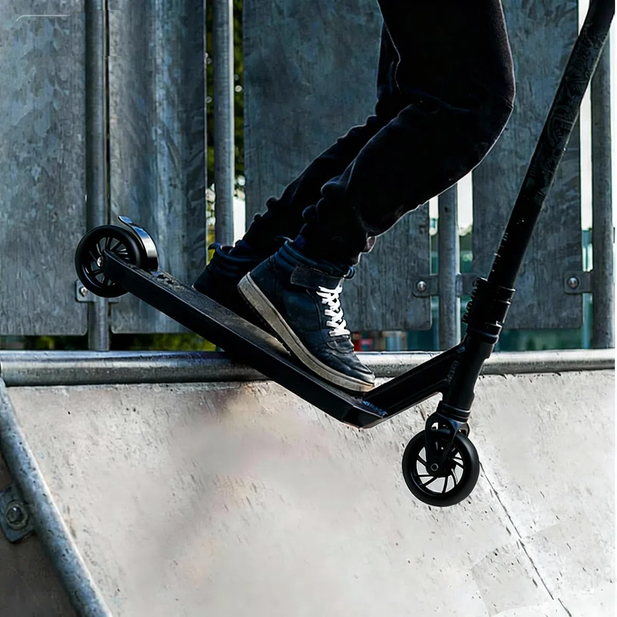 Ruedas Pro Stunt Scooter de 100 mm con Rodamientos ABEC 9 Compatibles, 2 Piezas Ruedas de Patinete Scooter, Compatibles con Razor/Apollo/Cox Swain y la Mayoría de los Scooters (Negro)