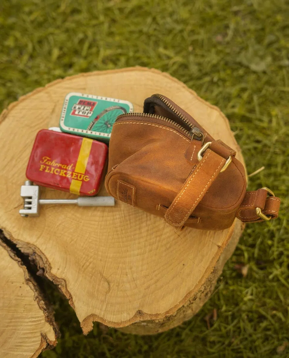 Gusti Bolsa para sillín Cuero - Gino B. Bolso de Herramientas de Bicicleta Bolsa de Herramientas marrón Vintage