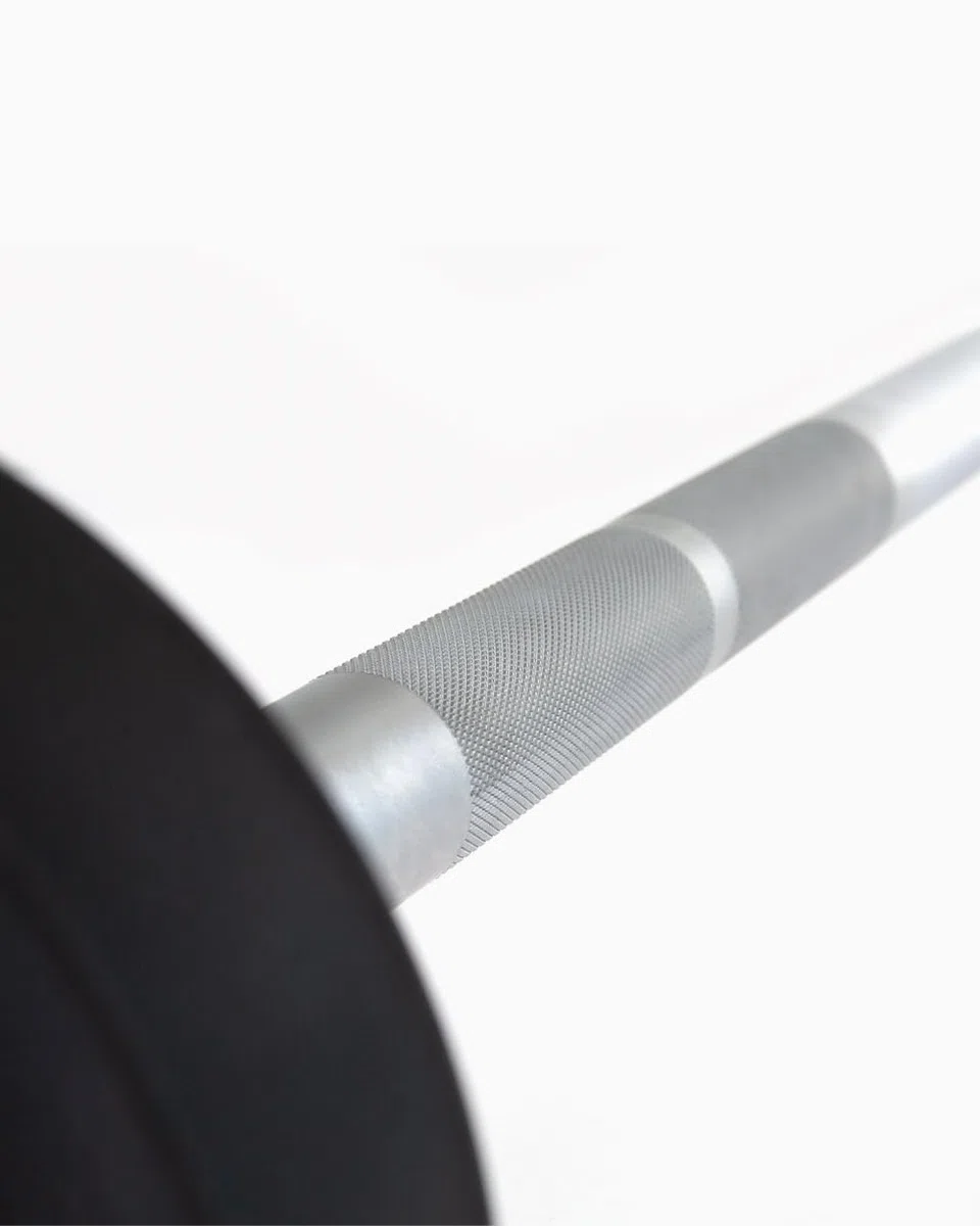BOOMFIT Barra de Peso Fijo Recta 10-50 kg | Acero Cromado Extremos de Goma | Gama lista para usar sin montar discos | Reduce el ruido y protege el suelo | Sentadillas, press y remo en casa o box