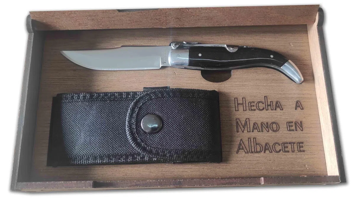 Genérico Roncero Navaja Teja Albacete MIKARTA Negro 8,5 cm.Funda. Personalizada con tu Nombre.