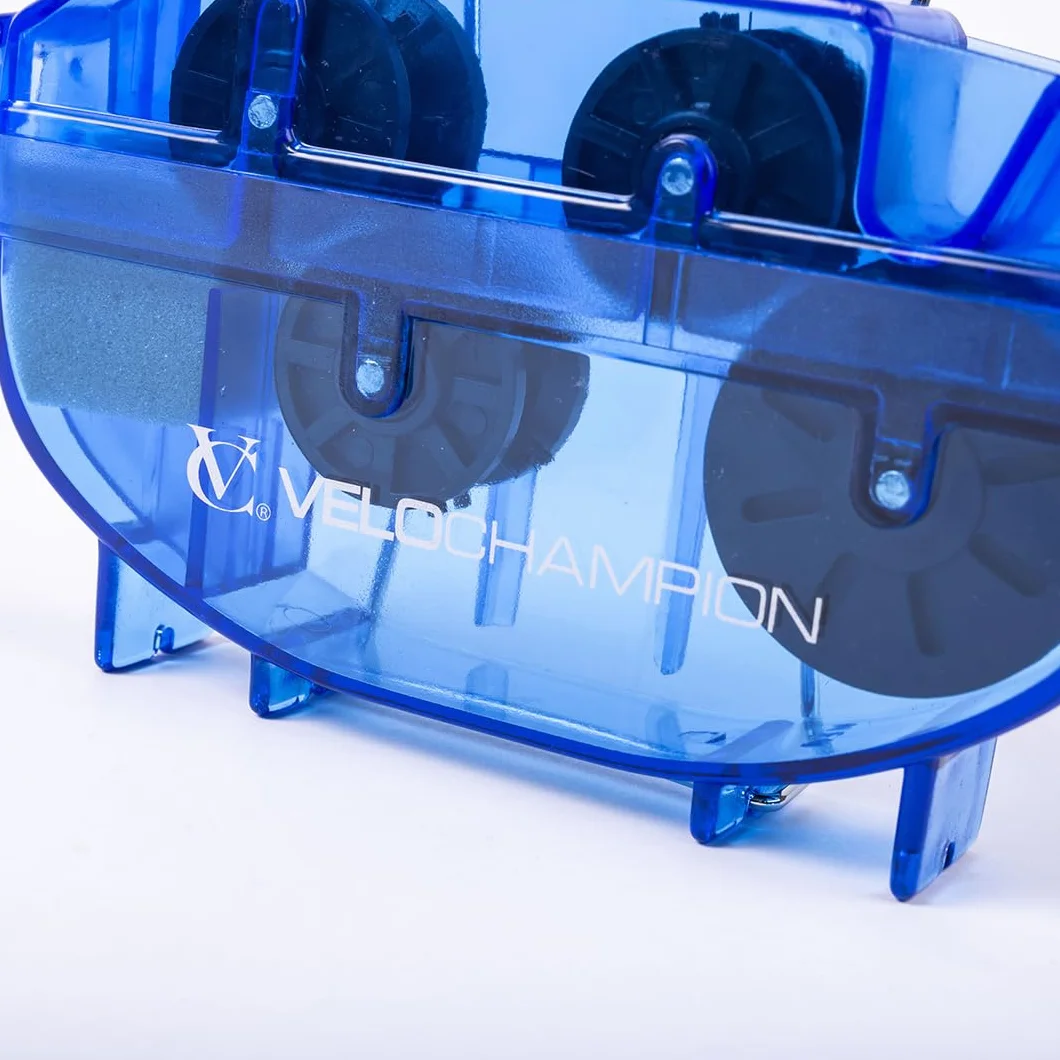 VeloChampion Herramienta de Limpieza de Cadena de Bicicleta – Limpiador de Eficiente – Herramienta Ideal para el Mantenimiento de la Cadena – Fácil de Usar para Todas las Bici (1, Azul)