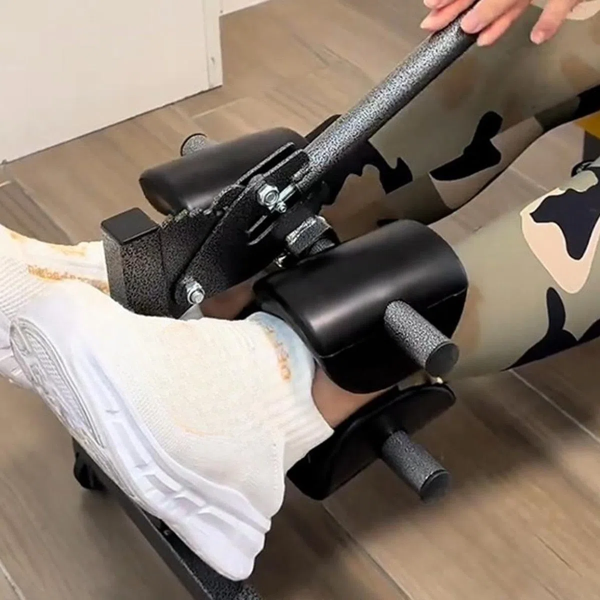 1 Cojín para Abrazadera de Pierna para Mesa de Inversión con Cubierta en Forma Soporte de Tobillo Accesorio Ergonómico Fácil de Limpiar