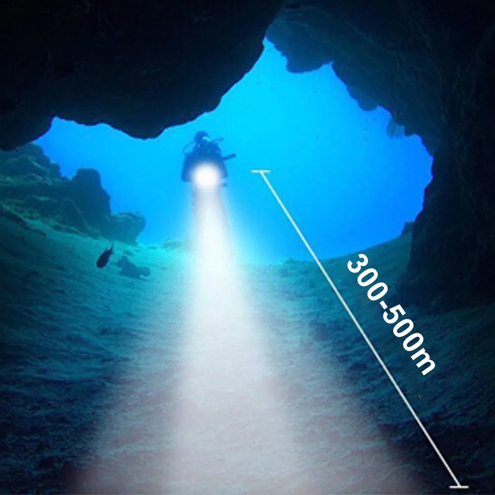 Linterna de mano, Luz de buceo portátil a prueba de agua 3 modos de engranaje Submarino brillante T6 Linterna de buceo Antorcha para Buceo Senderismo(no incluye batería)