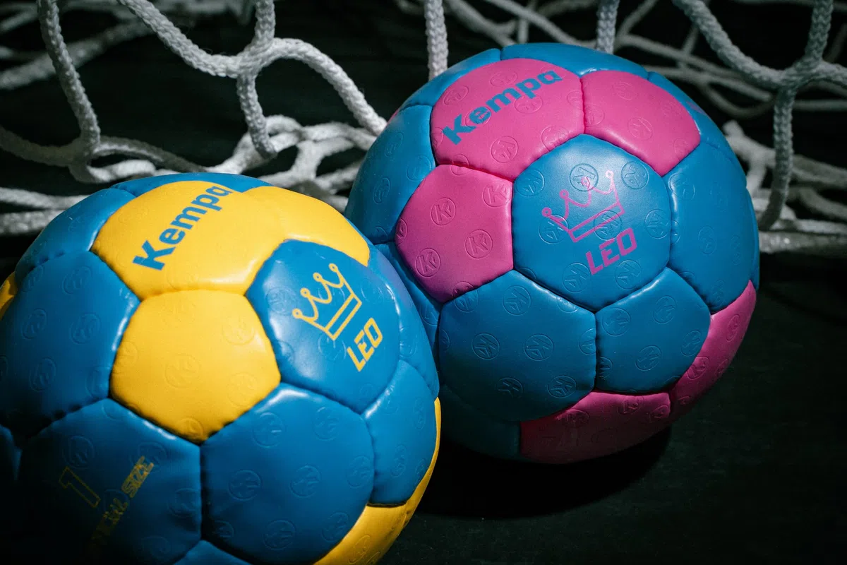Kempa Leo - balón de Balonmano Jóvenes y niños