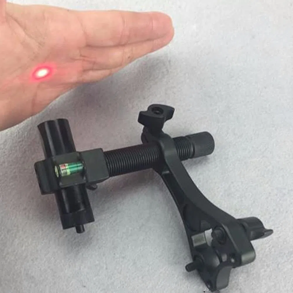 Arco Compuesto Miras Laser Aluminio Centro de Tiro con Arco Alineador Láser con 360 Grados Cabeza y Cuerpo Giratorios, Caza y Práctica de Tiro Accesorios de Arco