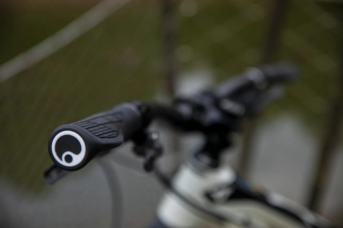 Ergon Grip de Caucho para Manillar de Bicicleta - Negro
