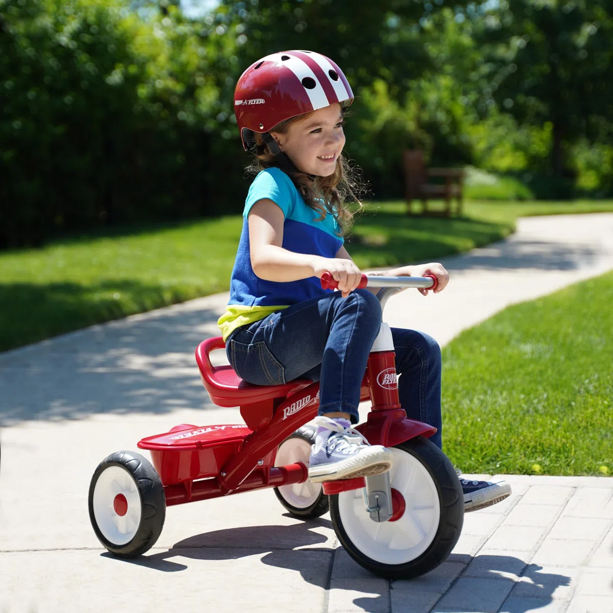 Radio Flyer Casco, casco de bicicleta para niños pequeños y niños de 2 a 5 años