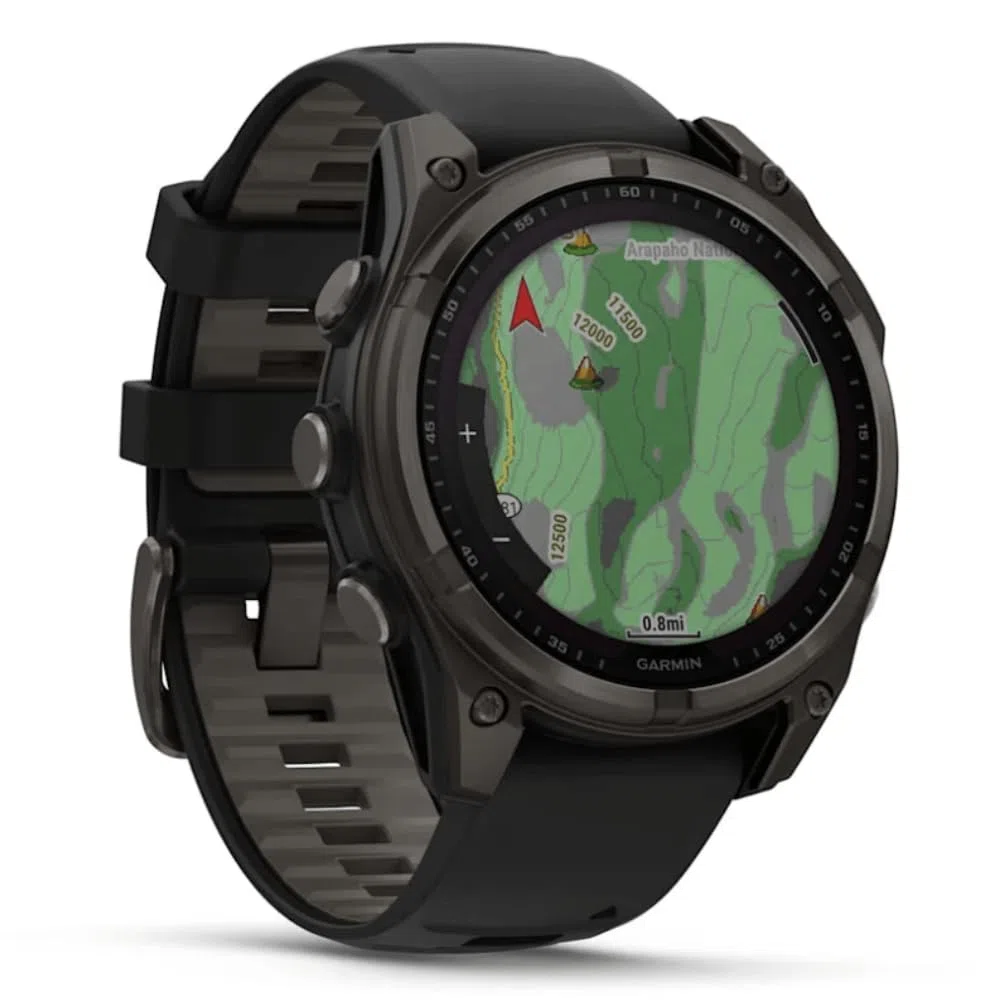 Garmin Fenix 8-47 mm, AMOLED, Saphir, Carbongrau, DLC Titan mit schwarz/kieselgrauem Silikon