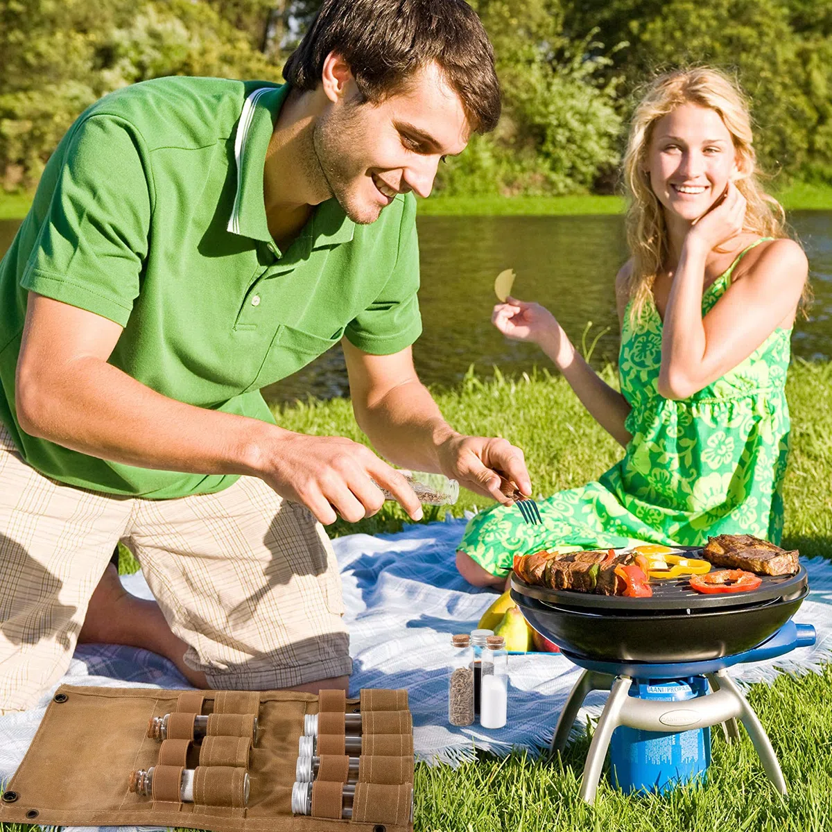 Kit de Especias de Camping con 9 Tarros de Especias Bolsa de Almacenamiento de Condimentos de Lona Portátil Juego de Contenedores para Acampar Picnic Barbacoa Caqui