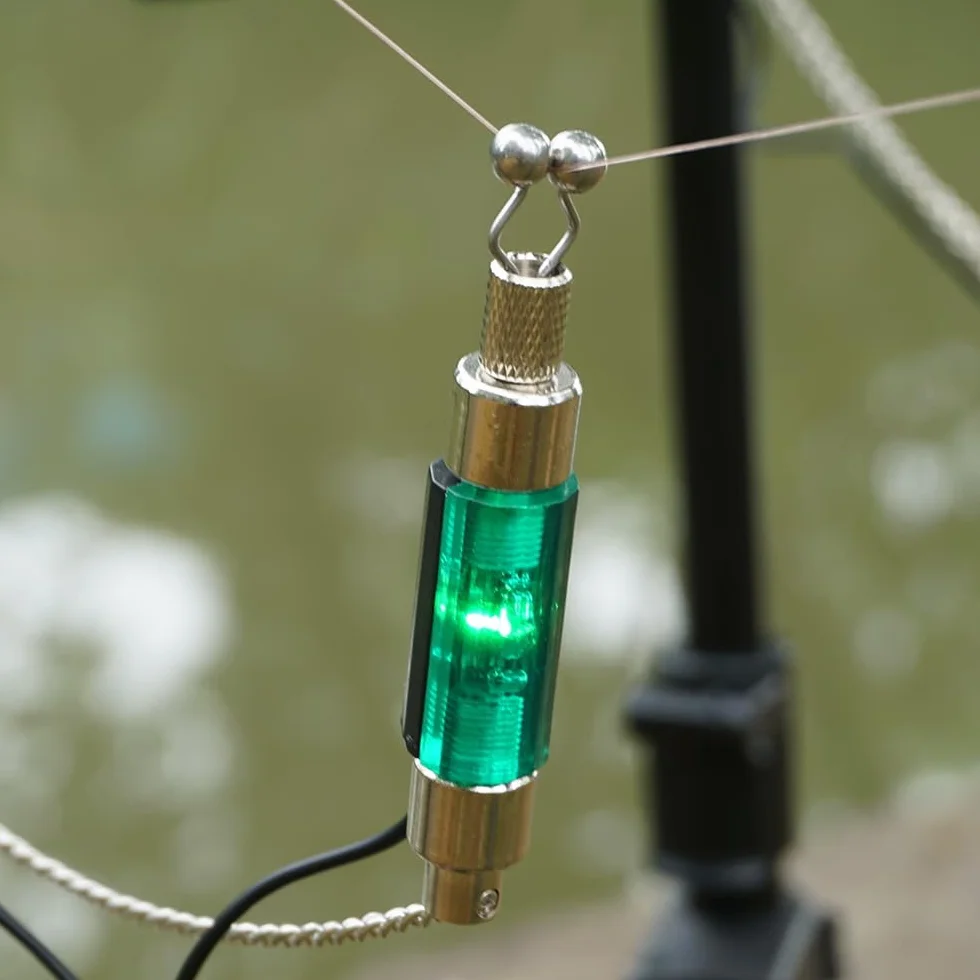 Hirisi Tackle Juego de alarma de mordida de pesca de carpas y swinger, resistente al agua, LED azul