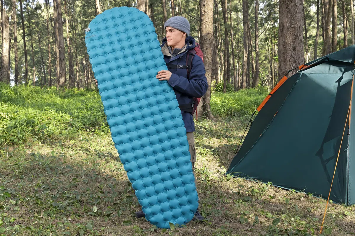 Bestway Esterilla Hinchable Tipo Momia con Aislamiento AlpineLite, tamaño estándar