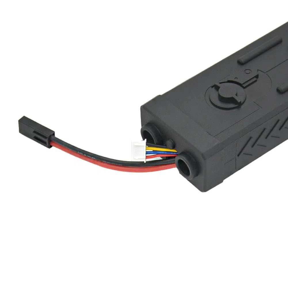 TacticalBattery Storage - Estuche de montaje de batería de iones de litio de 1600 a 2300 mAh, estilo PEQ para montaje en riel, Black, 1 pieza, Clásico